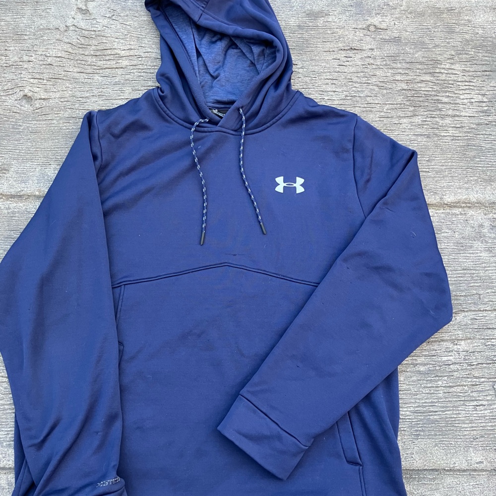 Under Armour Navy Blue Hoodie price reflects cond.